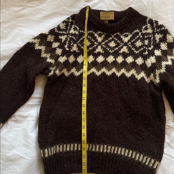 Vintage Women's 💯 Wool Fair Isle Sweater - Picture 4 of 7